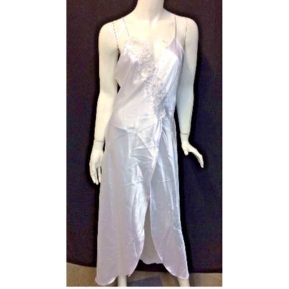 Vintage Intime of CALIFORNIA m Medium white Beaded - Picture 1 of 7
